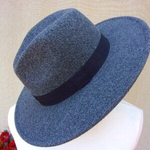 Grey Wool Fedora Women's Hat NWOT Adjustable Band on Inside PRICE REDUCED TODAY